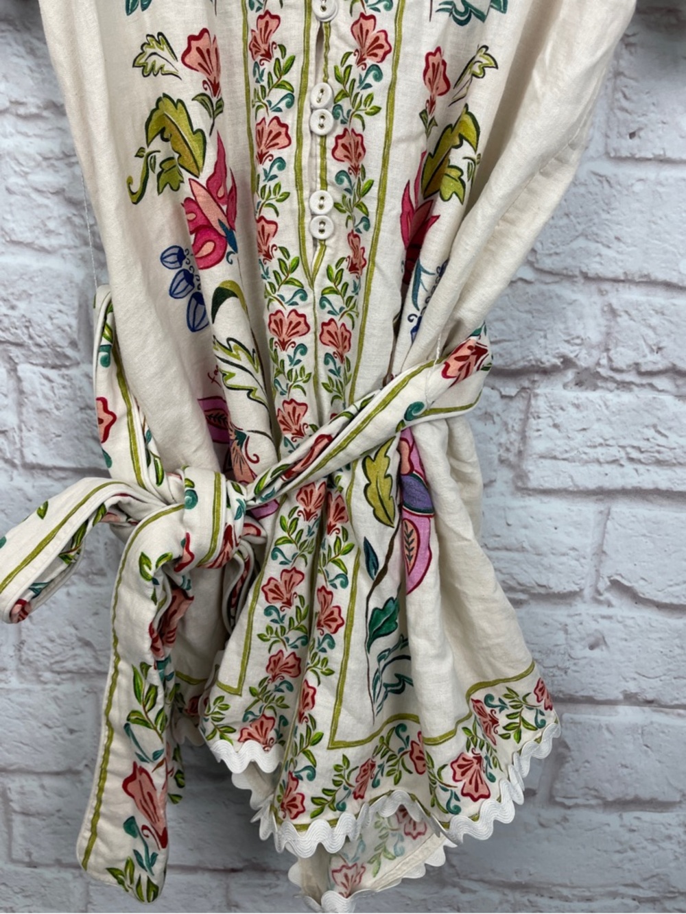 FARM Rio Off-White Floral Insects Cream Linen Romper Size Large - Picture 7 of 14